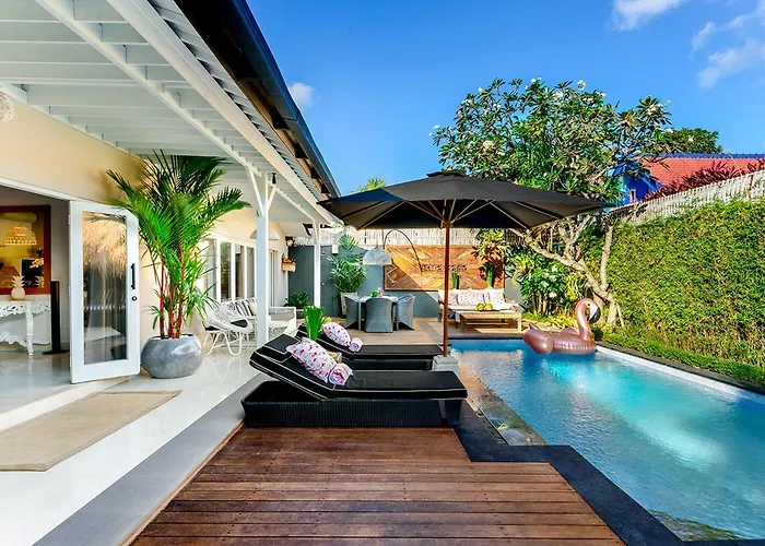 Villa Bloom 4 - 2 King Bedrooms , Sleep 4 Pax, Private Pool, Seminyak