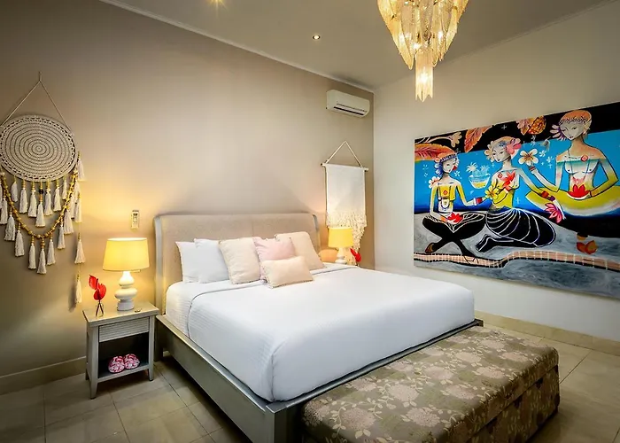 Villa Bloom 4 - 2 King Bedrooms , Sleep 4 Pax, Private Pool, *